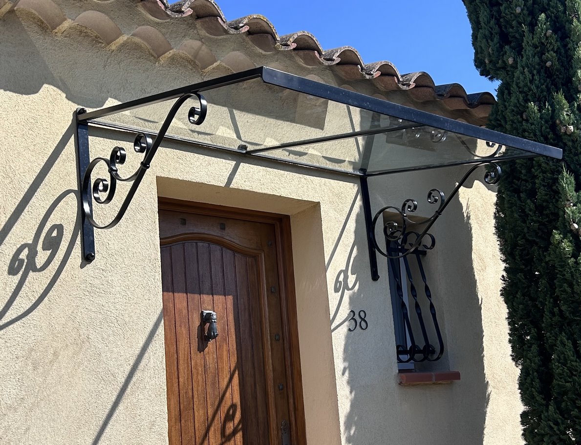 Tonnelles et marquises sur mesure dans le Vaucluse